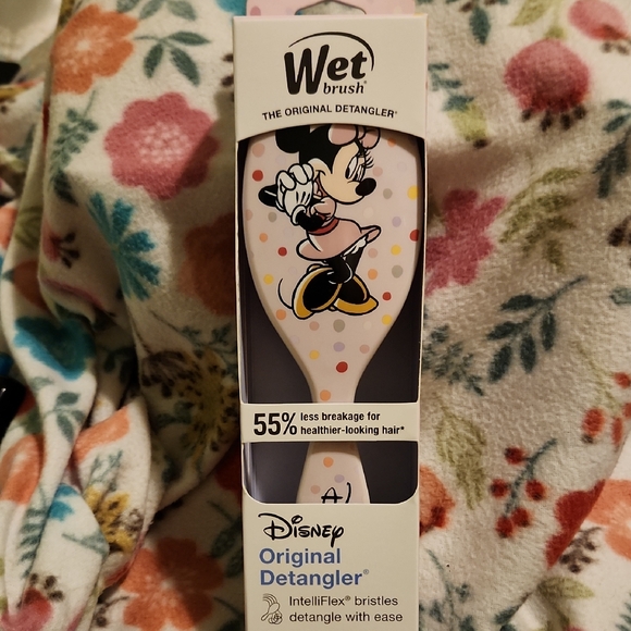 Disney Other - Disney Minnie Mouse Pink Wet Brush